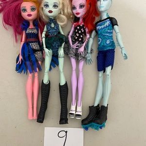 Mattel Monster High Doll 4 dolls